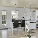 Hébergement de vacances Alvina - 25m From The Sea By Interhome